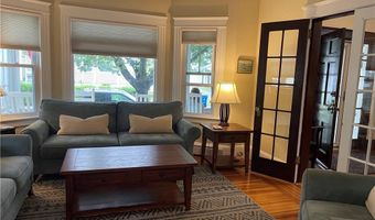 35 Annandale Rd, Newport, RI 02840