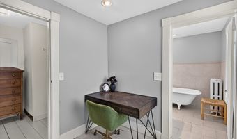 105 South St, Barre, MA 01005