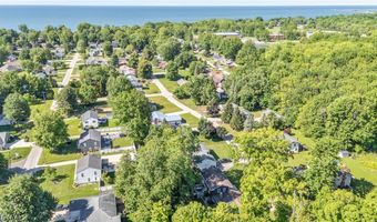 1629 Winterhaven Ave, Ashtabula, OH 44004