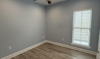 1046 Sedona Pines Dr, Baton Rouge, LA 70816