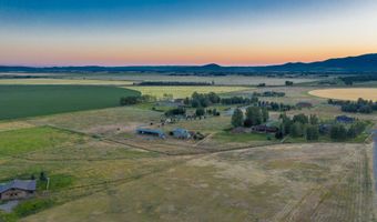 90 STERLING Dr, Bellevue, ID 83313