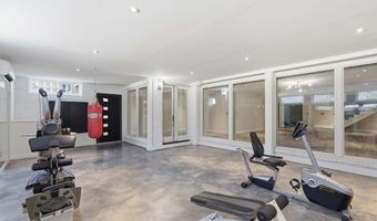 6600 RESERVES HILL Ct, Annandale, VA 22003