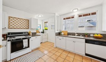 3244 Fernside Blvd, Alameda, CA 94501