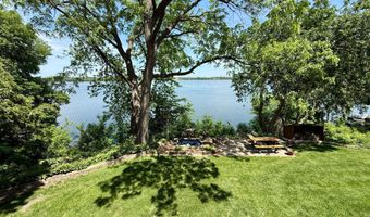 1201 Frank Hall Dr, Albert Lea, MN 56007