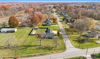 1301 N Main St, Amherst, OH 44001