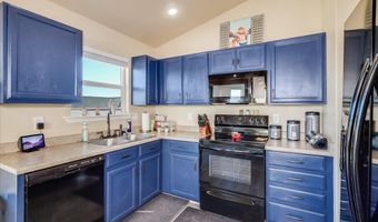 2013 COFFEE Ave, Cheyenne, WY 82007