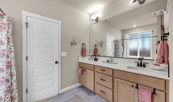 2821 NW 8TH Pl, Battle Ground, WA 98604
