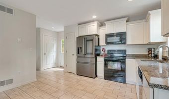 2545 S Albert St, Allentown, PA 18103