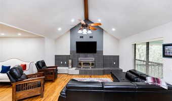 12 Marykirk Ln, Bella Vista, AR 72715