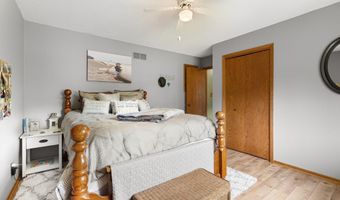 1807 9th St SW, Austin, MN 55912