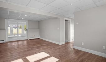 5 Katherine Dr, Johnston, RI 02919