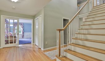 41 Wellesley Dr, Bedford, NH 03110