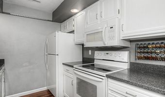 406 Faulkner Ct, Ames, IA 50014