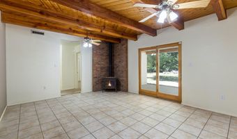 6 Archibeque Ln, Algodones, NM 87001