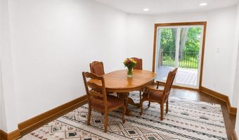 1600 Delia Ave, Akron, OH 44320