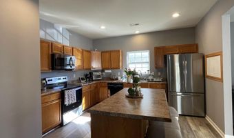 214 Rachel Evans Dr, Boiling Springs, SC 29316