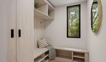3112 N ROSSER St, Alexandria, VA 22311