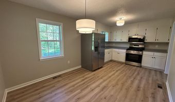 205 3rd St NE, Arab, AL 35016