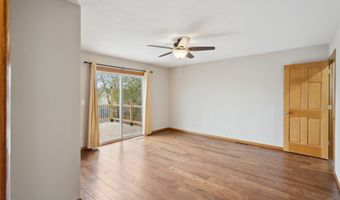 805 Davis St, Polk City, IA 50226