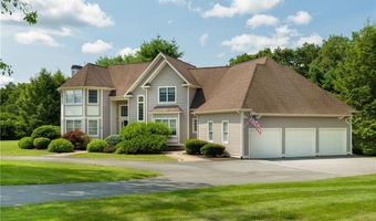 81 Crest Dr, Cranston, RI 02921