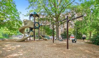 5904 MOUNT EAGLE Dr 108B, Alexandria, VA 22303