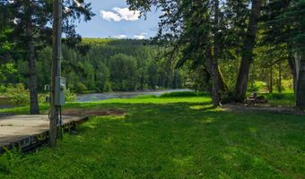 4 River Rd, Calder, ID 83808