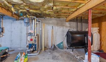 5 Pinehurst Dr, Bennington, NH 03442