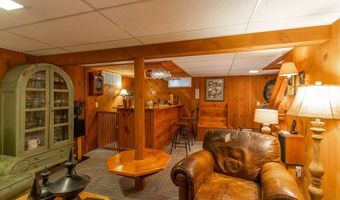 92 Forest Rd, Agawam, MA 01001