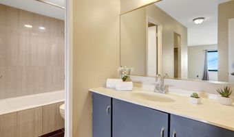 307 YOAKUM Pkwy 1517, Alexandria, VA 22304