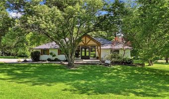 13901 Leavenworth Rd, Basehor, KS 66007