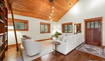 2958 6th St, Boulder, CO 80304