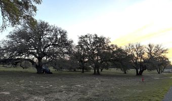 534 Whitetail Dr, Adkins, TX 78101