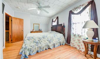 19 W Van Vechten St, Albany, NY 12209