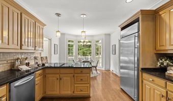 3835 Spalding Blf, Peachtree Corners, GA 30092