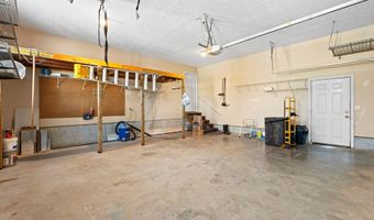 126 Deep Springs Dr, Bardstown, KY 40004