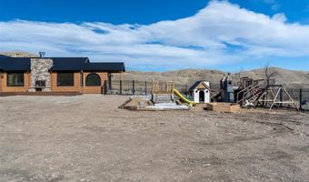 409 Tolman Rd, Clark, WY 82435