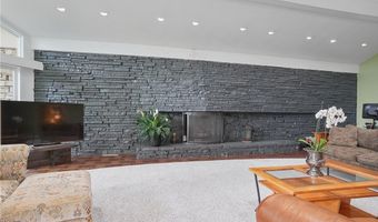 889 Eaton Ave, Akron, OH 44303