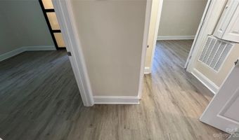 2026 Mandarin Blvd, Charlotte, NC 28205