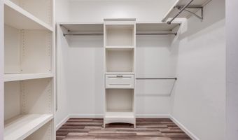 239 Kamalei Cir, Kahului, HI 96732