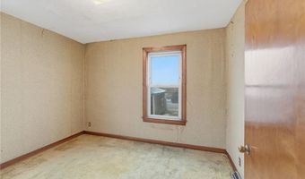 5 Branch Ave, North Smithfield, RI 02896