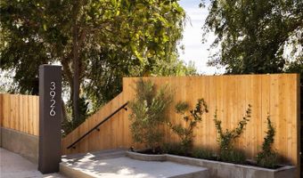 3926 Sunset Dr, Los Angeles, CA 90027