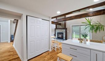 11 Potomac Ln, Albrightsville, PA 18210