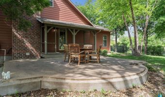 301 Lee Dr, Alcester, SD 57001