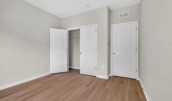 43845 CENTERGATE Dr, Ashburn, VA 20148
