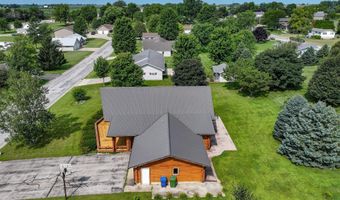 332 Allan St, Allison, IA 50602