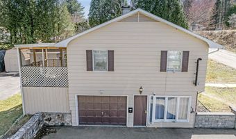 450 Alpine St, Berlin, NH 03570