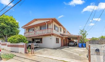 1224 Haloa Dr, Honolulu, HI 96818
