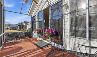 19 Hampton Cir, Bluffton, SC 29909