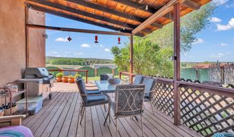 42 Hondo Seco Rd, Arroyo Hondo, NM 87513