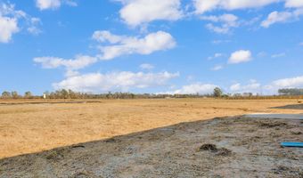 208 Buggy Top Ln, Autryville, NC 28318